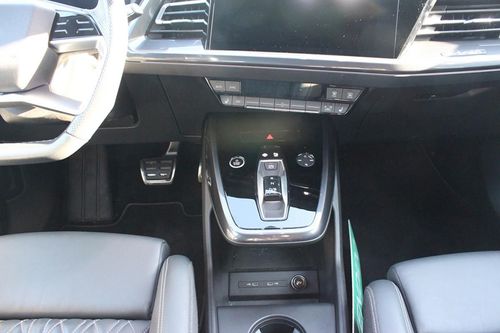 Audi Q4 Sportback e-tron - Photo 35