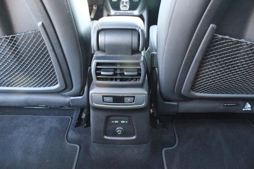 Audi Q4 Sportback e-tron - Photo 44