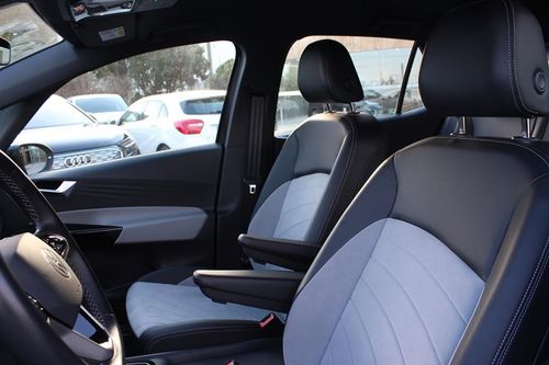 Volkswagen ID.3 - Photo 17