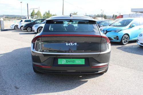 Kia EV6 - Photo 11