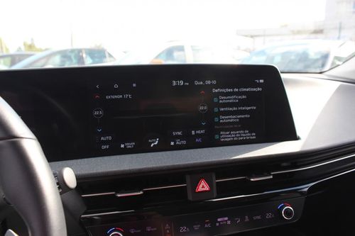 Kia EV6 - Photo 28