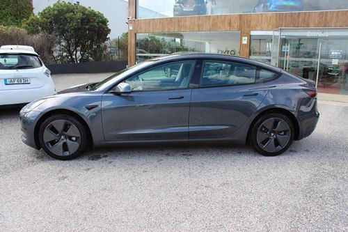 Tesla Model 3 - Photo 9