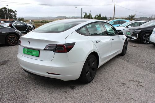 Tesla Model 3 - Photo 17
