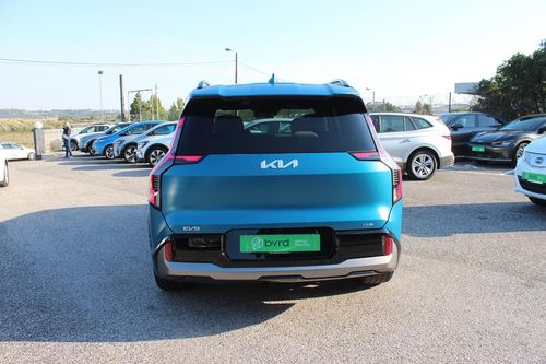 Kia EV9 - Photo 9