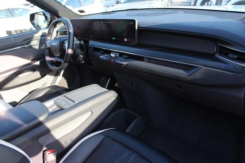 Kia EV9 - Photo 25