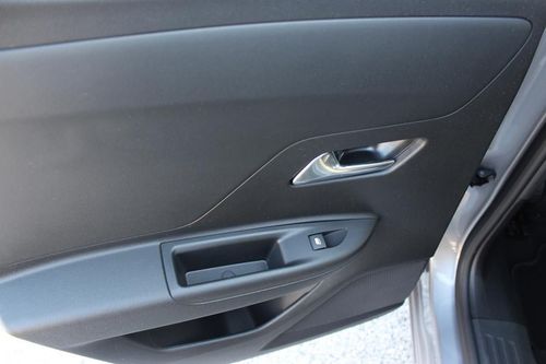 Opel Mokka-e - Photo 31