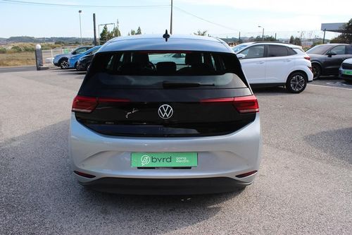 Volkswagen ID.3 - Photo 9