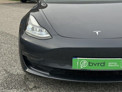 Tesla Model 3 - Photo 3