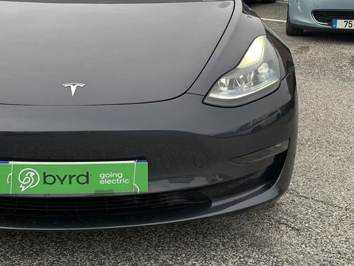 Tesla Model 3 - Photo 4