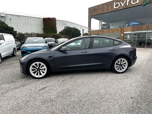 Tesla Model 3 - Photo 6