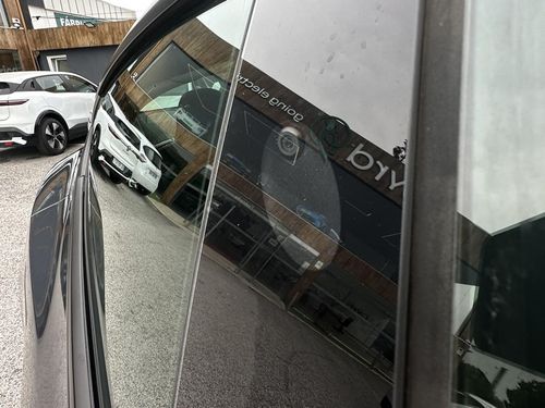 Tesla Model 3 - Photo 7