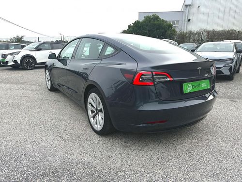 Tesla Model 3 - Photo 8