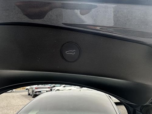 Tesla Model 3 - Photo 13