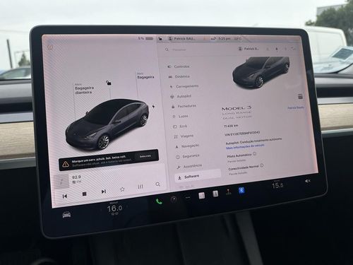 Tesla Model 3 - Photo 26