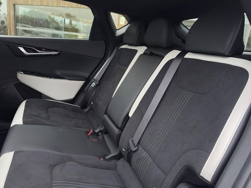 Kia EV6 - Photo 27