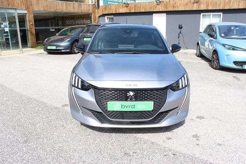 Peugeot e-208 - Photo 3
