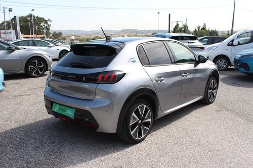 Peugeot e-208 - Photo 13