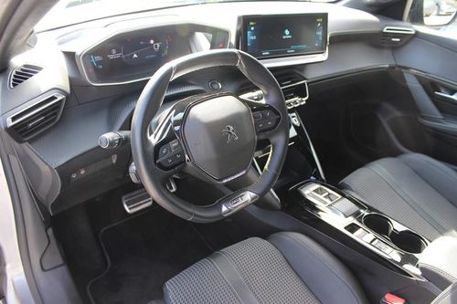 Peugeot e-208 - Photo 16