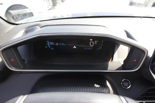 Peugeot e-208 - Photo 18