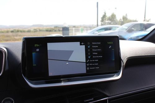 Peugeot e-208 - Photo 28