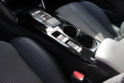 Peugeot e-208 - Photo 36