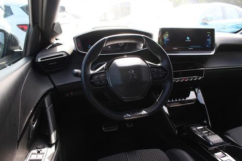 Peugeot e-208 - Photo 38