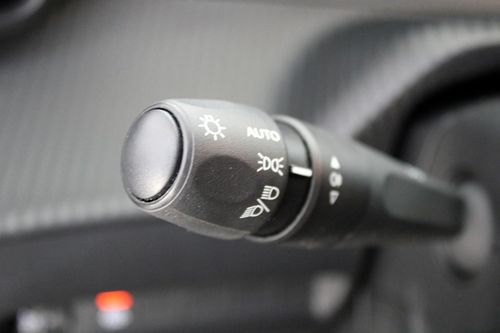 Peugeot e-208 - Photo 18