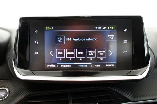 Peugeot e-208 - Photo 22