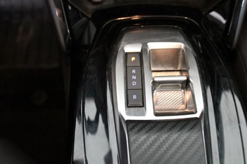 Peugeot e-208 - Photo 28