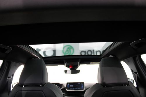 Peugeot e-208 - Photo 9