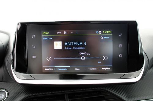 Peugeot e-2008 - Photo 15