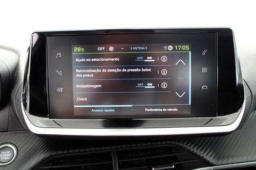 Peugeot e-2008 - Photo 17