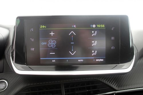 Peugeot e-2008 - Photo 23