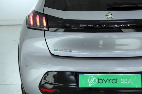 Peugeot e-208 - Photo 7
