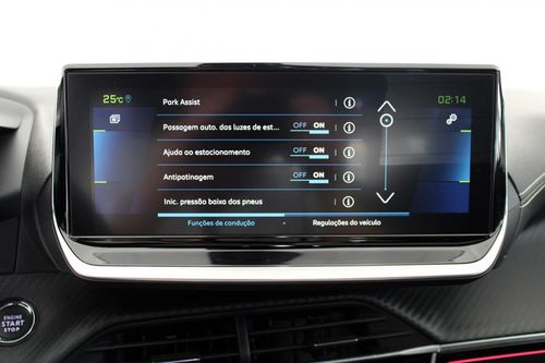 Peugeot e-208 - Photo 20