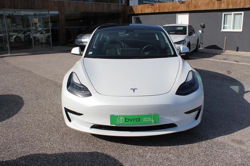Tesla Model 3 - Photo 4