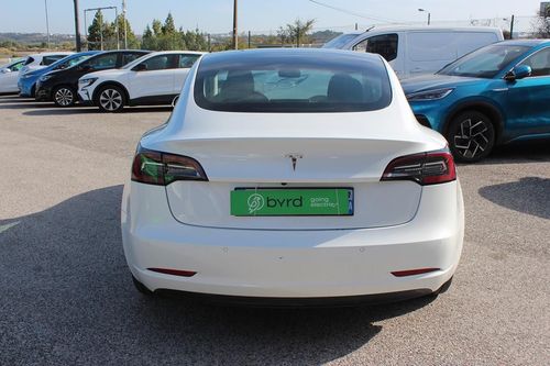 Tesla Model 3 - Photo 10