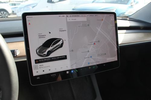 Tesla Model 3 - Photo 26