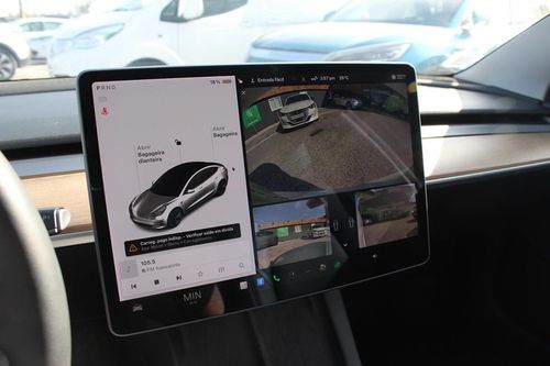 Tesla Model 3 - Photo 30