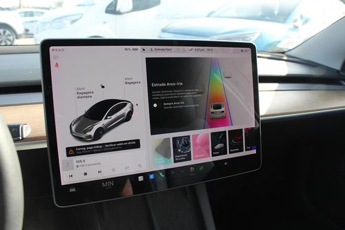 Tesla Model 3 - Photo 33