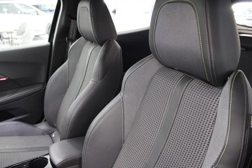 Peugeot e-2008 - Photo 10