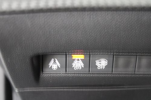 Peugeot e-2008 - Photo 16
