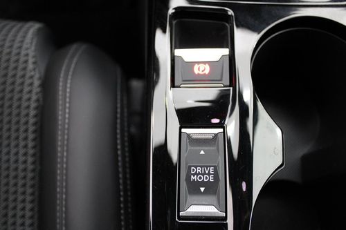 Peugeot e-2008 - Photo 32