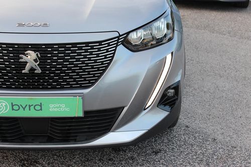 Peugeot e-2008 - Photo 6