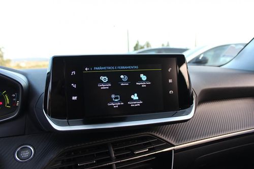 Peugeot e-2008 - Photo 21