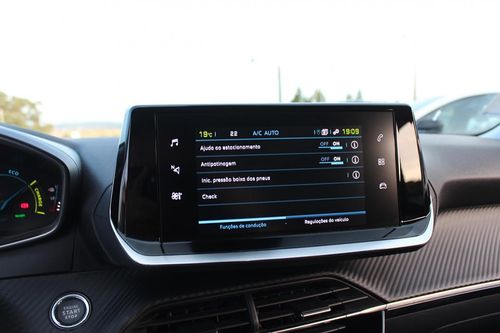 Peugeot e-2008 - Photo 26