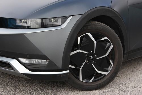 Hyundai Ioniq 5 - Photo 6