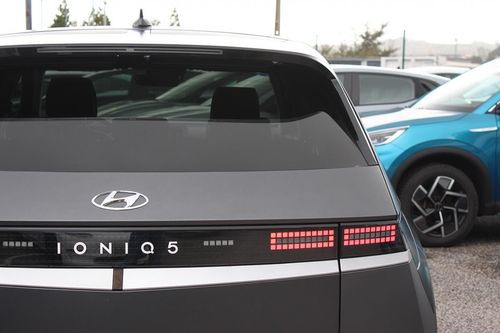 Hyundai Ioniq 5 - Photo 14