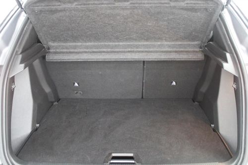 Peugeot e-2008 - Photo 7