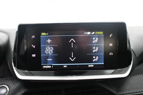 Peugeot e-2008 - Photo 23